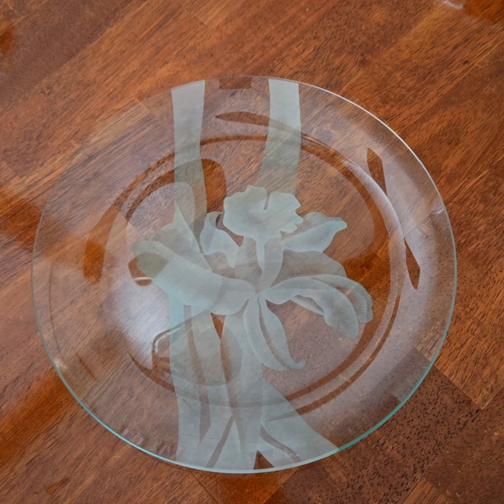 Vintage Hawaiian Flower Floral Etched Glass Plate - Frank Oda / Hale Pua Hawaii